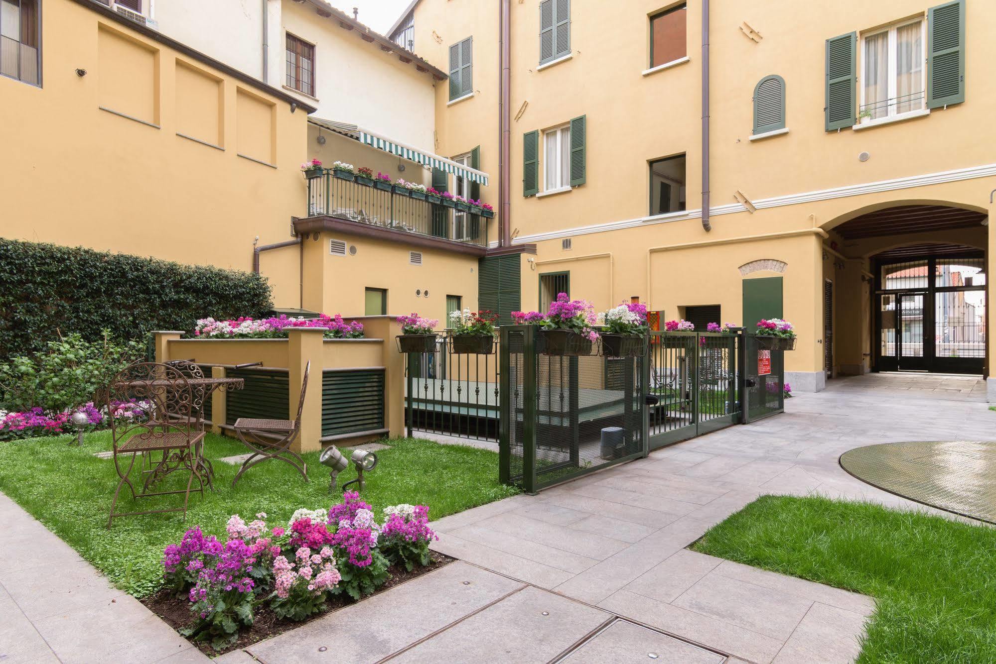 Ascanio Sforza - Suites & Apartments Milan Exterior photo